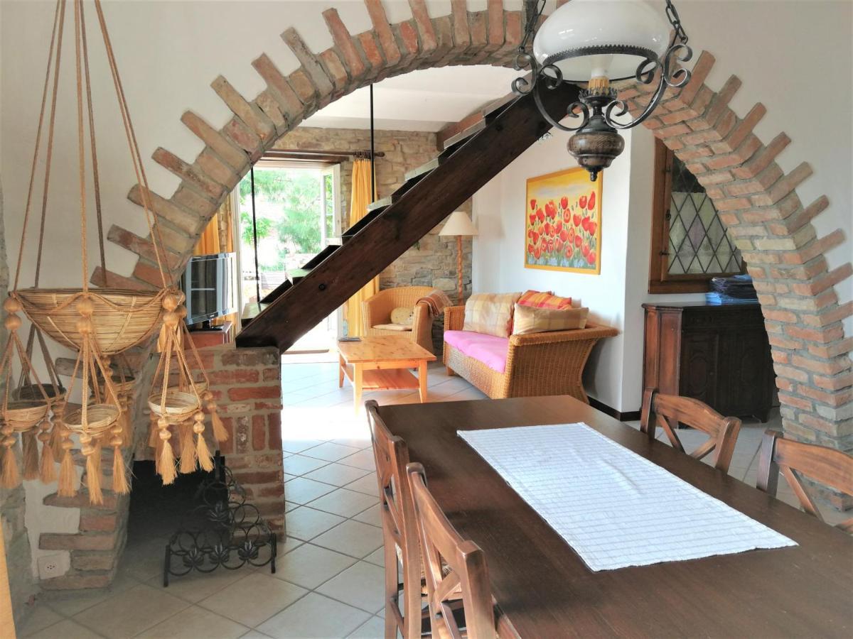 Agriturismo Sondrea Sinio Eksteriør billede