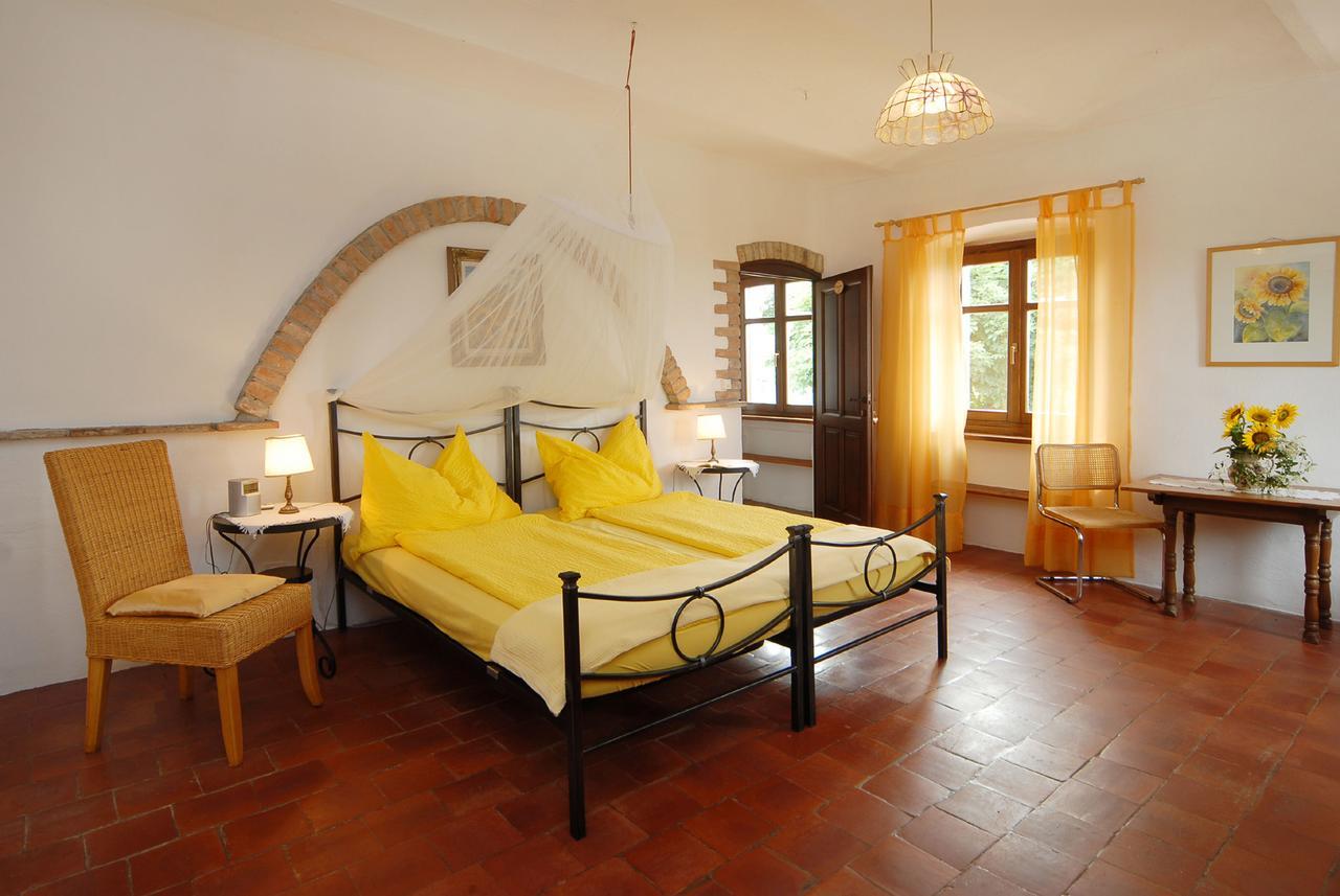 Agriturismo Sondrea Sinio Eksteriør billede